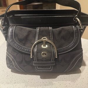 Vintage Y2K Coach Small Soho 10296 Signature C Bag